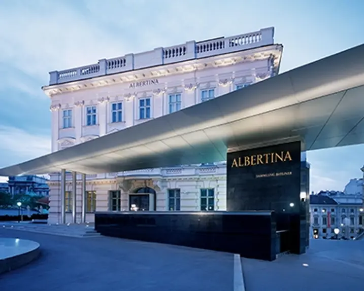 Wir werfen einen Blick auf die das Kunsthaus Albertina in Wien.